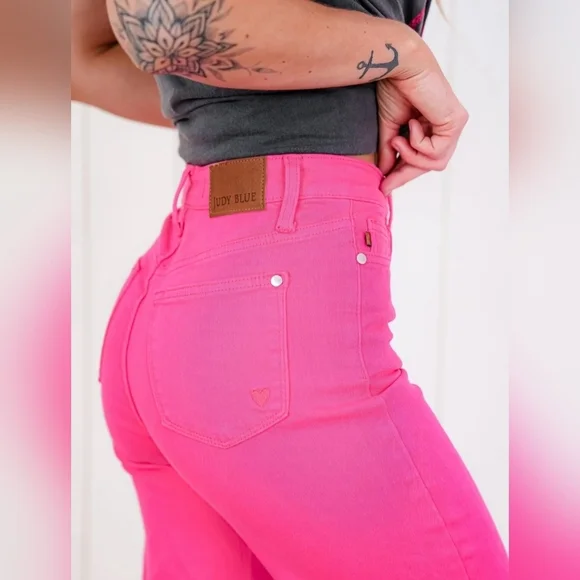 Judy Blue High Rise Garment Dyed 90's Straight Leg Jeans Barbie Pink 11/30 NWT - Picture 7 of 11
